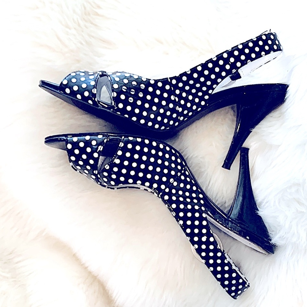 👠RARE VINTAGE SLEEK PINUP Black/White PolkaDot PeepToe SlingBack Stilettos 1950